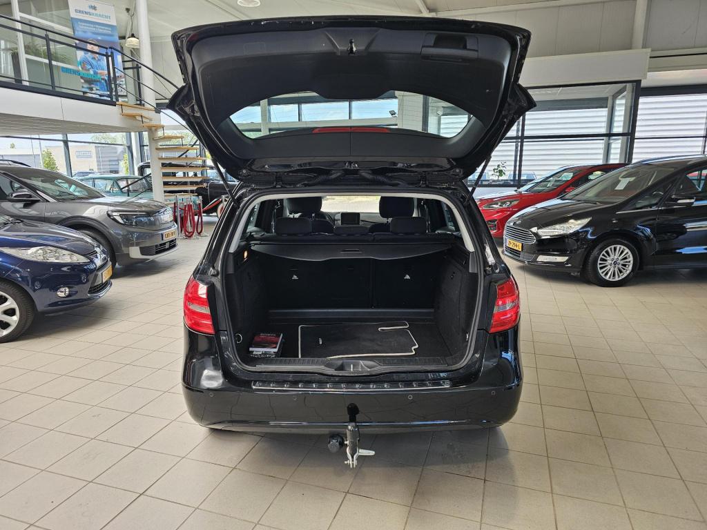 Mercedes-Benz B-Klasse 180 ambition