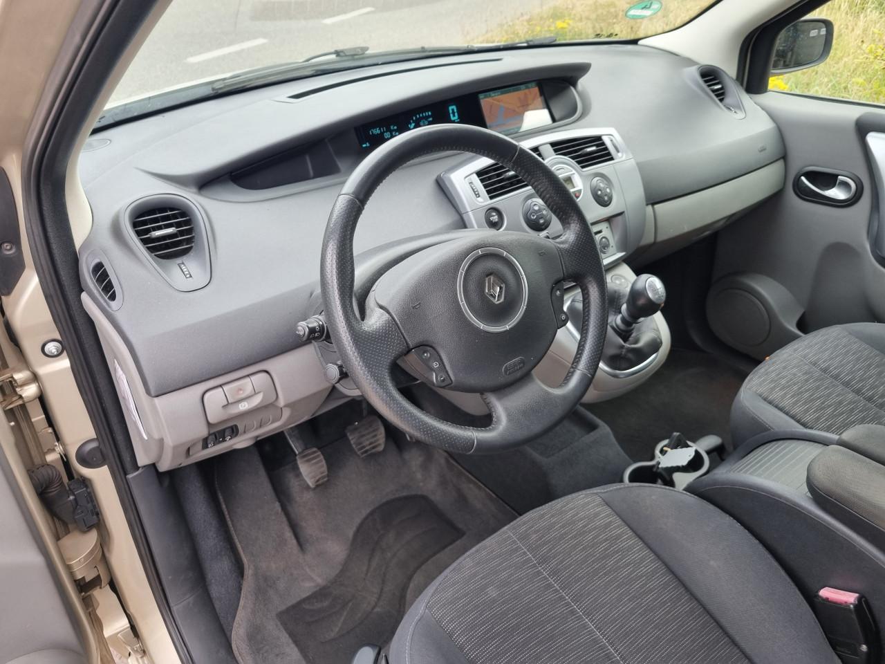 Renault Scénic 1.6-16V Tech Line | 2e Eigenaar | Keyless Go | Trekhaak