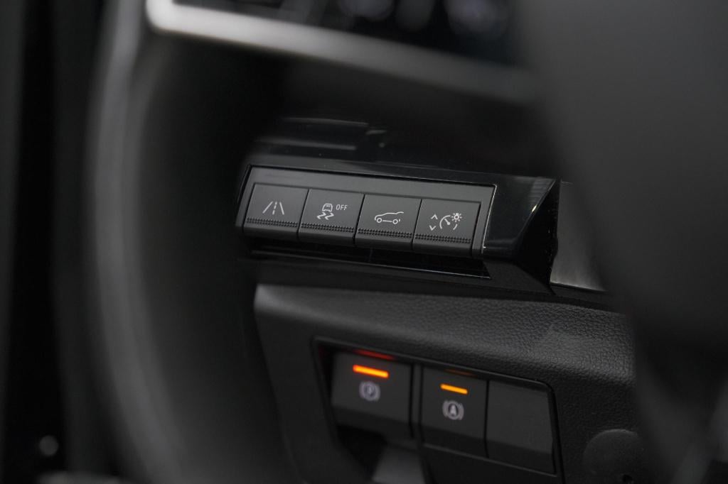 Renault Austral 1.2 e-tech full hybrid 200 iconic esprit alpine | 4 control