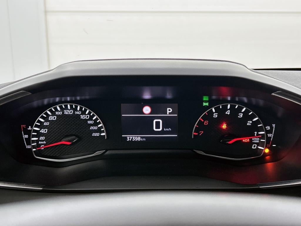 Peugeot 208 100 pk automaat allure pack | rijklaar | keyless entry | camera