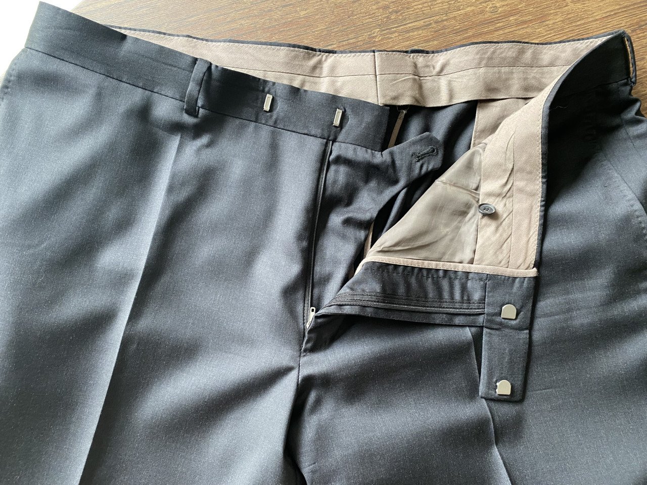 Kostuum Boss  mt 60 Kwaliteit!