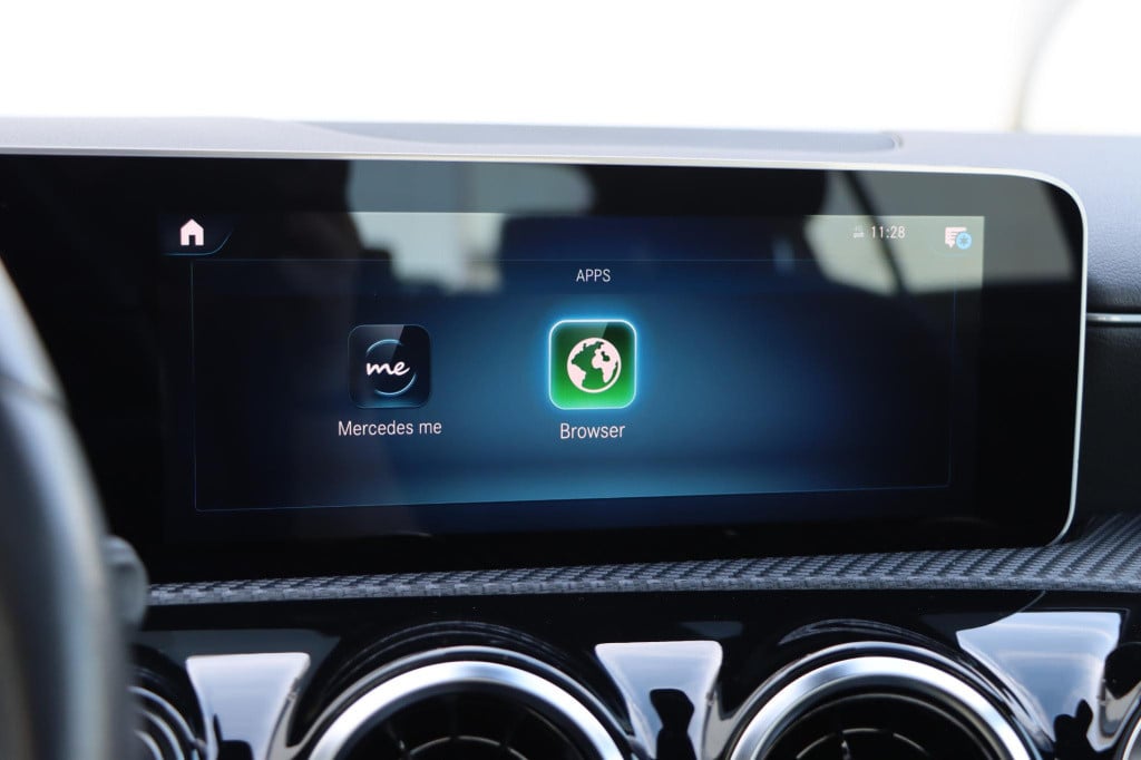 Mercedes-Benz A-Klasse 200 business solution plus upgrade