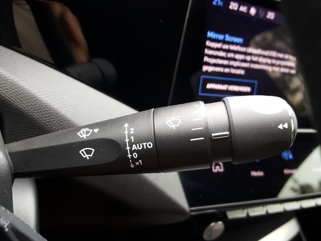 Peugeot 408 1.2 puretech 130pk eat8 gt | applecarplay & androidauto | cruis