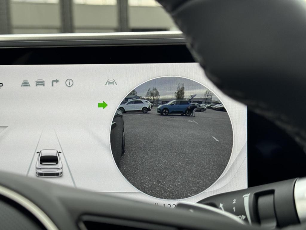 Hyundai Ioniq 6 business 77.4 kwh