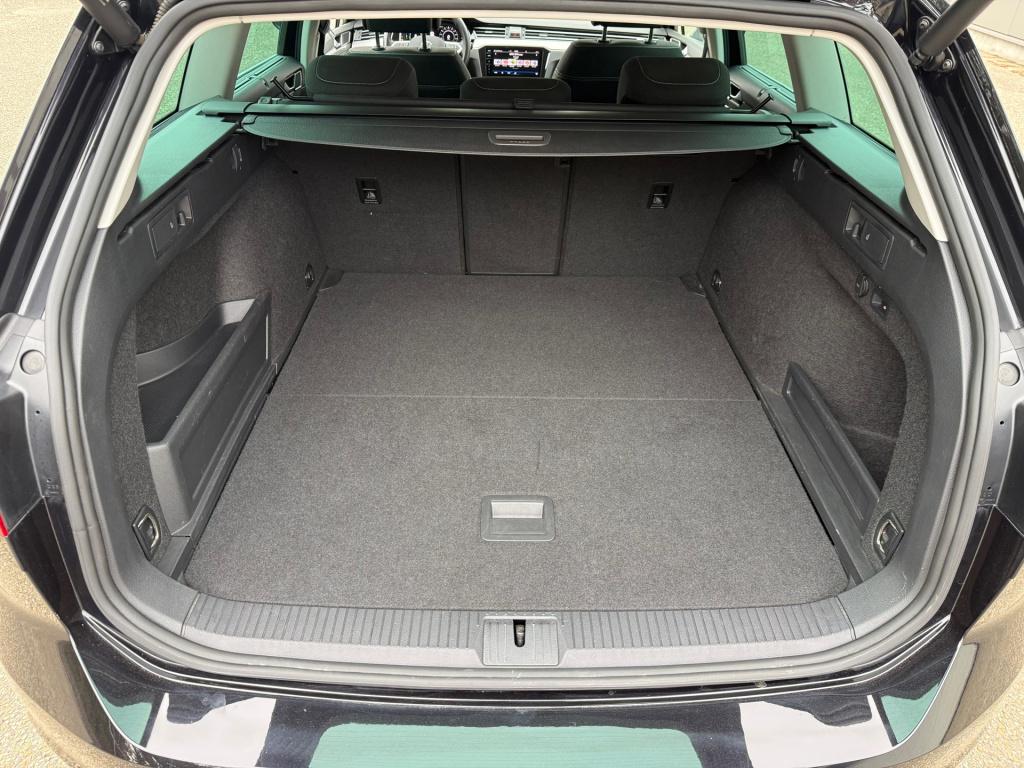 Volkswagen Passat variant 1.4 tsi phev gte business soh 93%