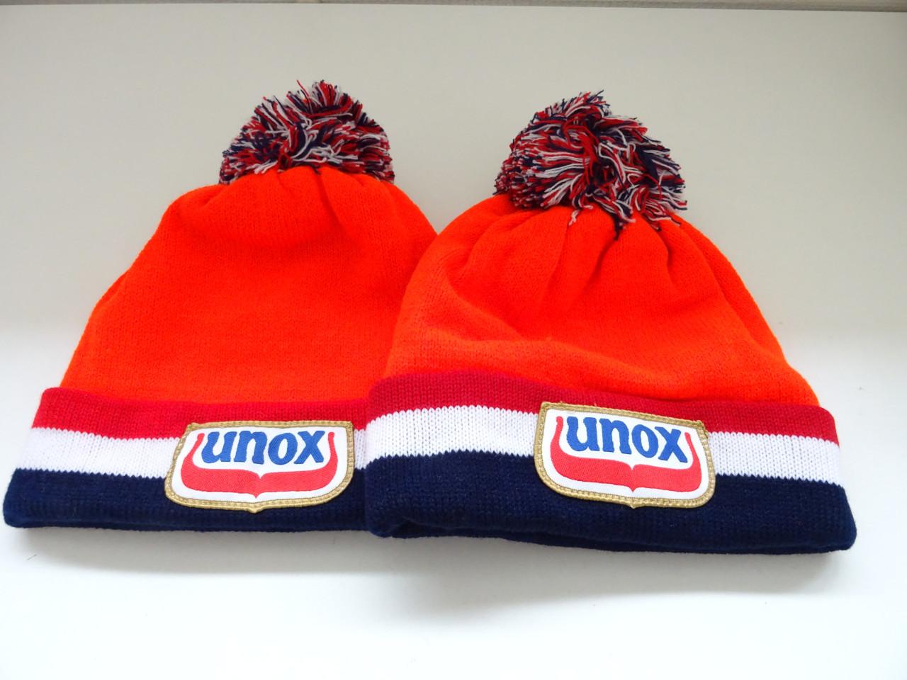 Nieuwe  enige echte    UNOX  Muts  € 4,50      2 stuks  voor  € 7,50