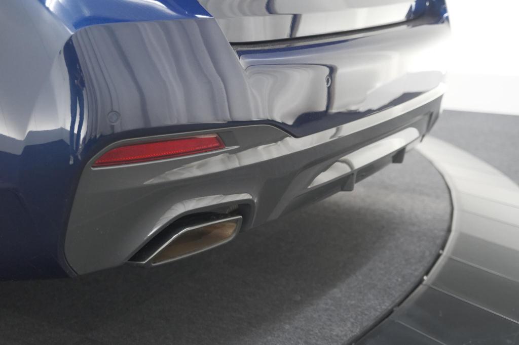 BMW 5 Serie 545e xdrive business edition plus | m sportpakket | driving ass