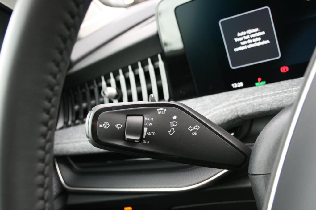 Skoda Superb combi 1.5 tsi mhev first edition