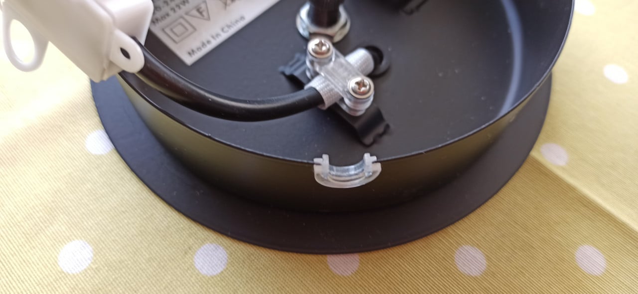 Ikea Torsdag hanglamp - Max 22W - in hoogte verstelbaar