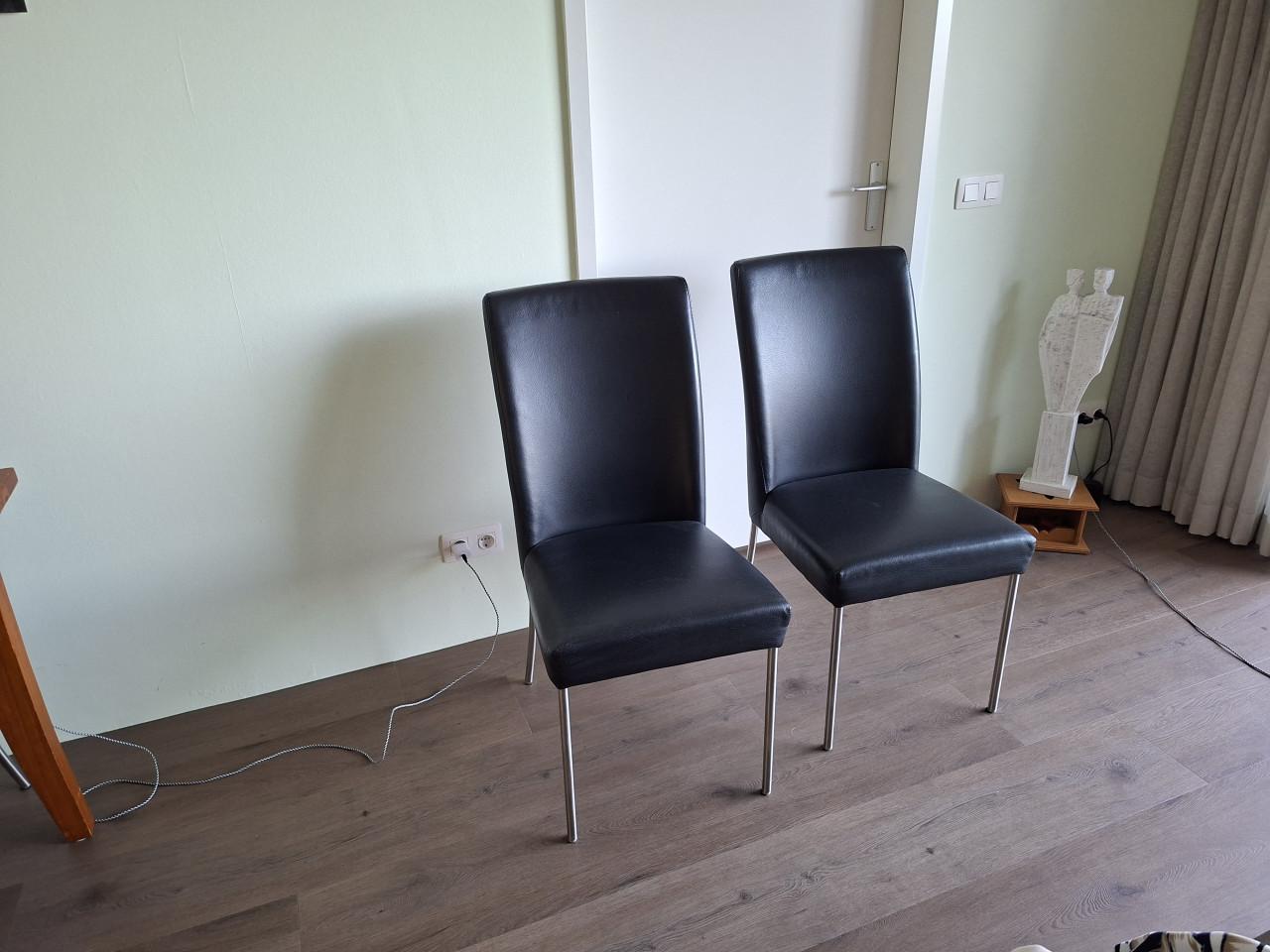 6 eetkamer stoelen