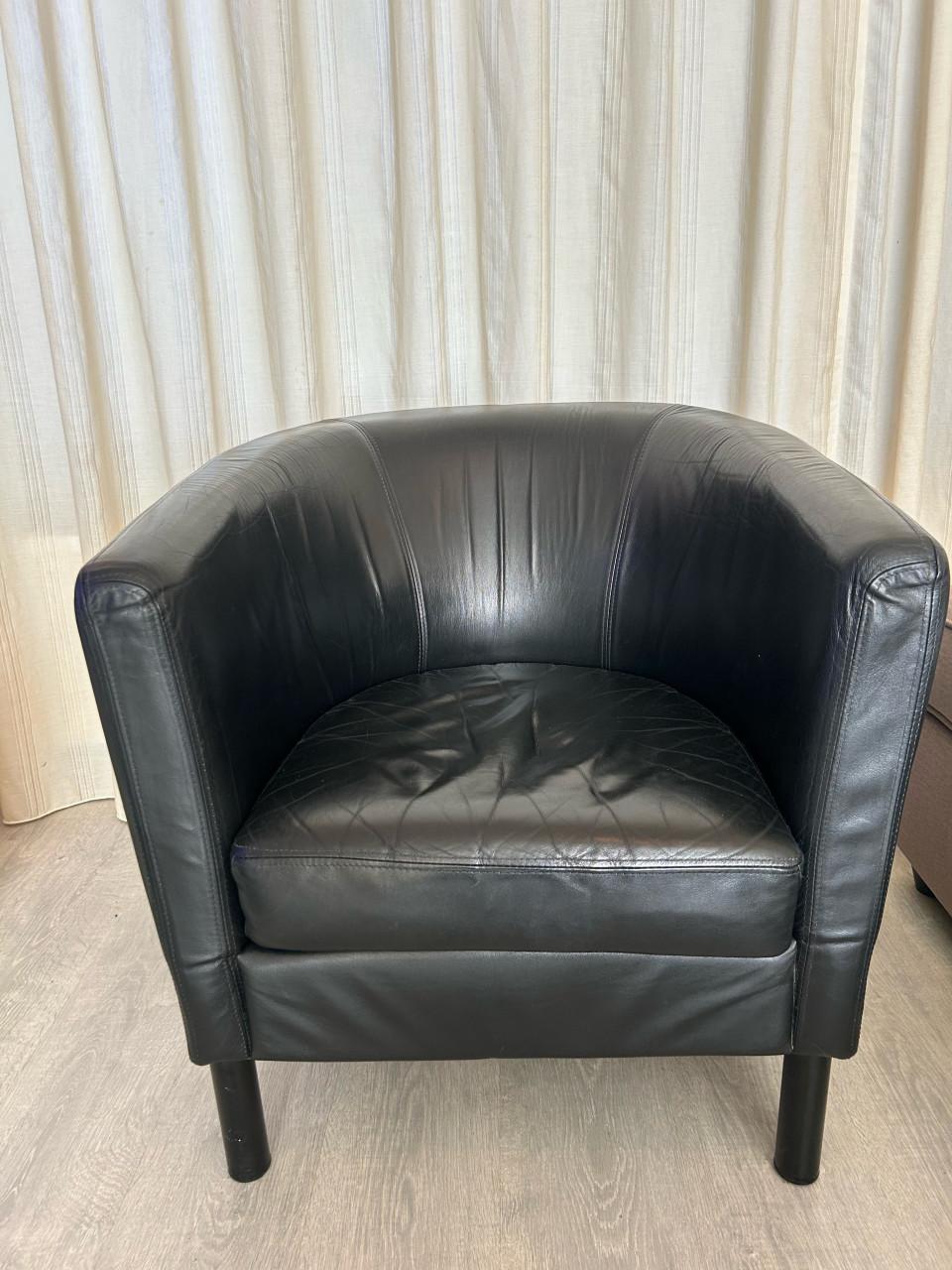 Mooi kuipstoeltje leer