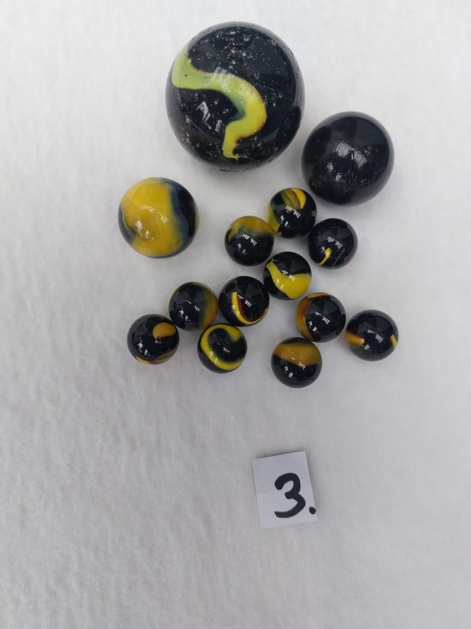 Grote Verzameling Oude Knikkers.