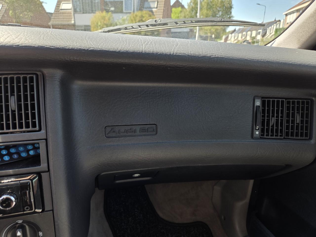 Audi 80 1992 rood