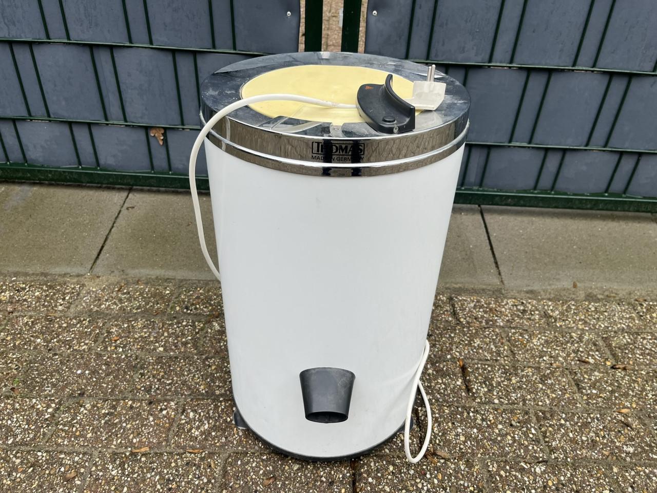 9 Centrifuges