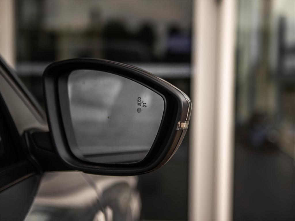 Peugeot 208 1.2 puretech 100pk allure