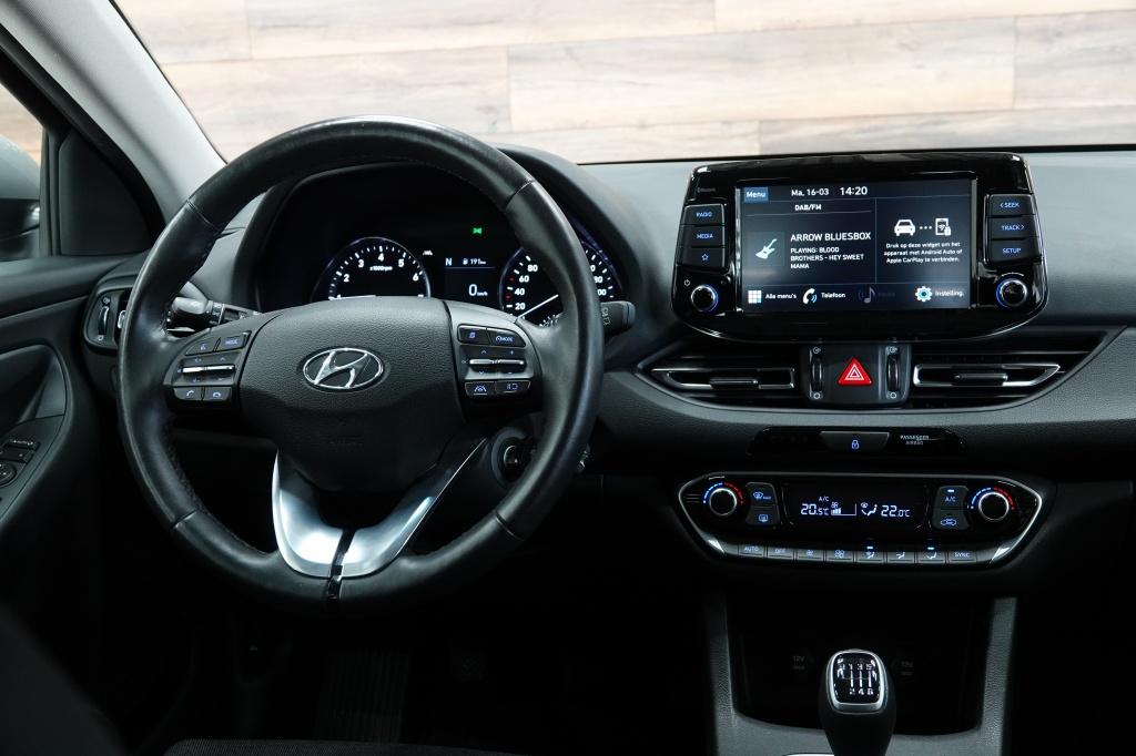 Hyundai I 30 1.0 t-gdi mhev | camera | cruise | carplay | pdc |