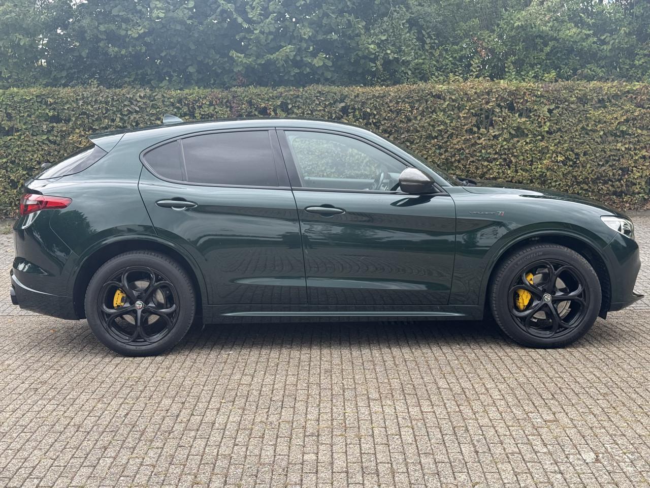 Alfa Romeo Stelvio - Veloce TI Q4 Verde Visconti Carbon 280PK