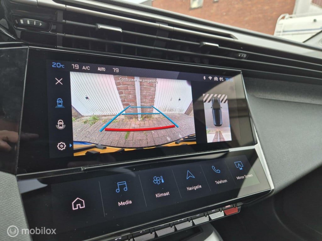 Peugeot 308 1.2 puretech allure / btw auto / automaat / led / acc / achteru