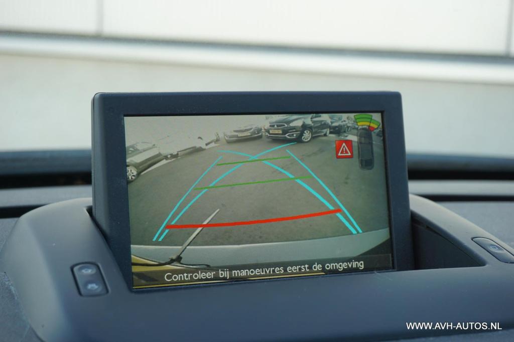 Peugeot 5008 1.6 thp allure 5 - persoons!
