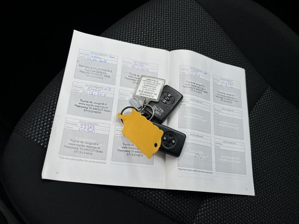 Toyota Auris 1.8 full hybrid asp.