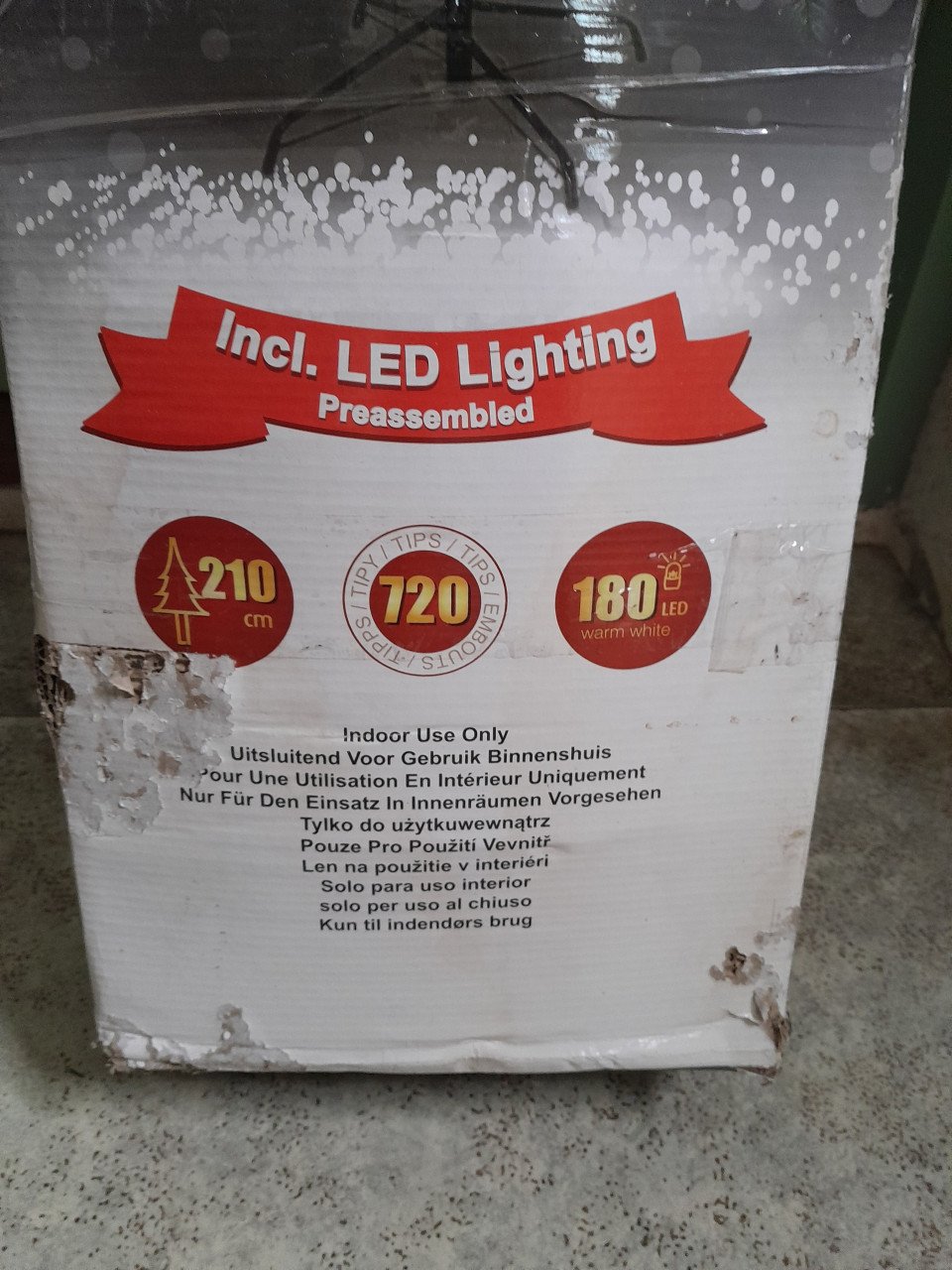I.g.st.z. Kunstkerstboom 2,10 incl led verlichting 180 stuks