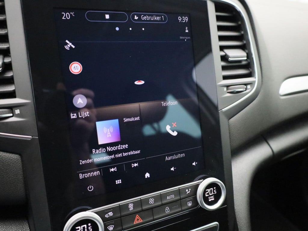 Renault Megane 1.0 tce intens | navigatie | apple carplay / android auto | 