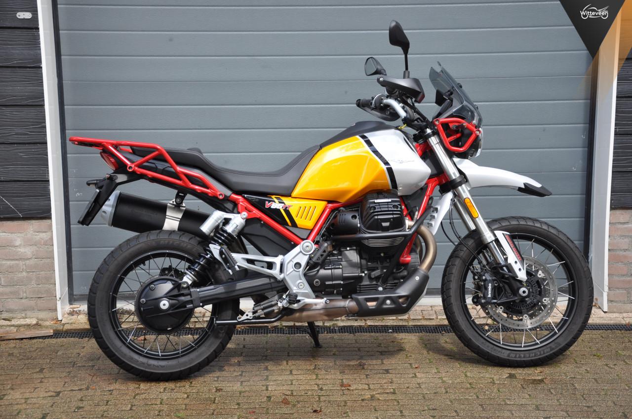 Moto Guzzi V85TT Evocative
