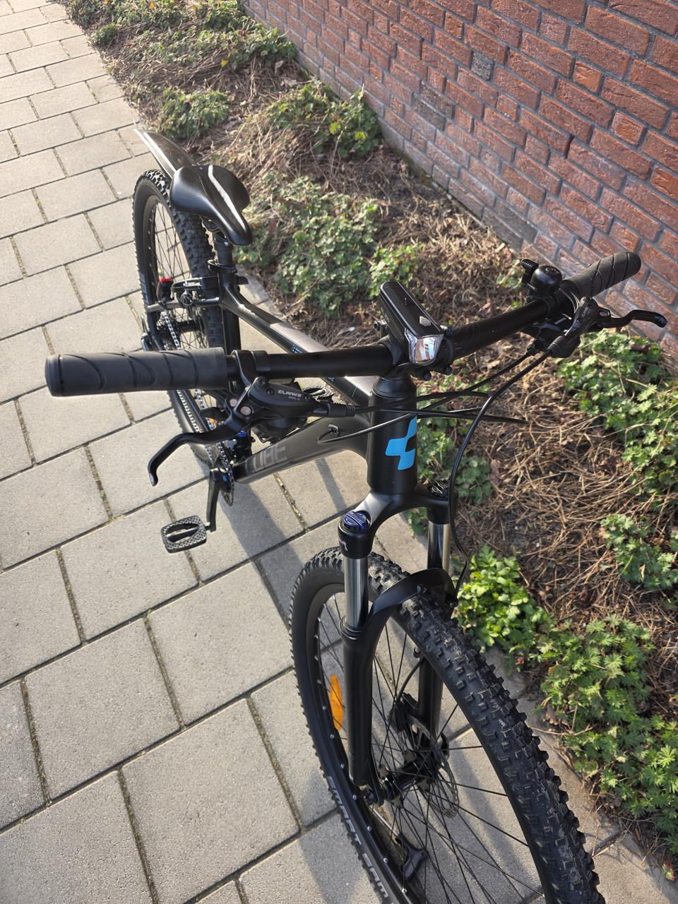 CUBE | AIM RACE | 29 INCH | FRAME 47CM | 2X8V | NETTE STAAT!