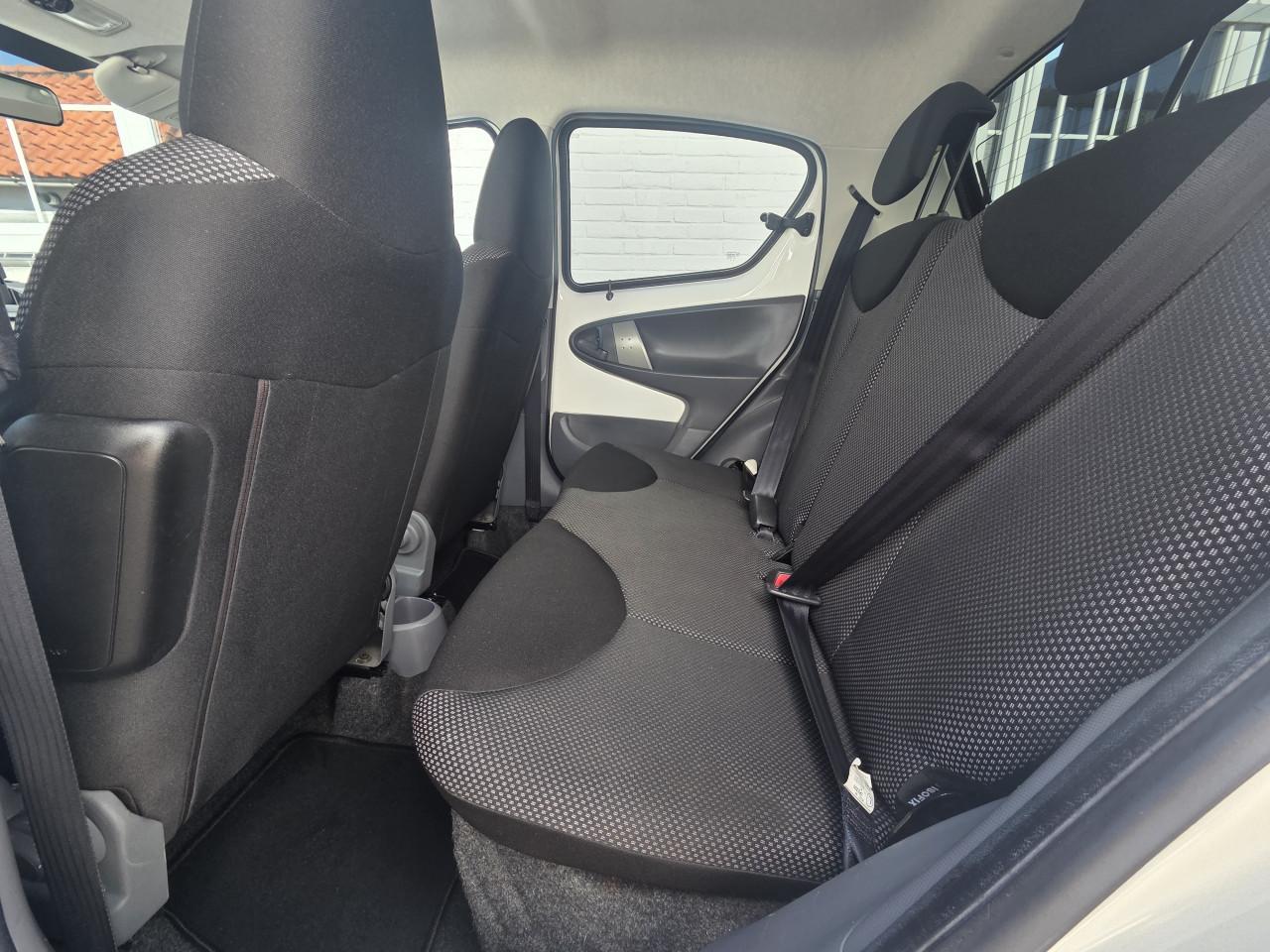 Peugeot 107 | IZGST | Airco | NAP ~ Nieuwe APK | 5-Deurs