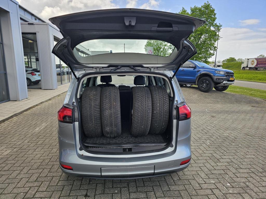 Opel Zafira tourer 1.4 edition