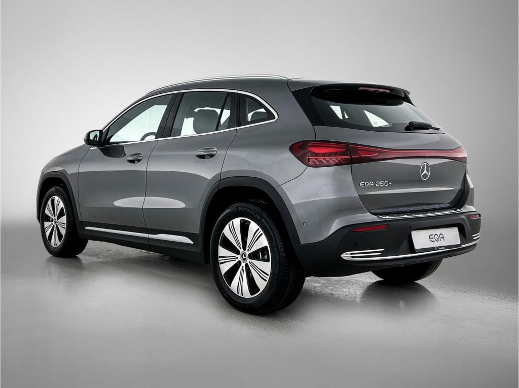 Mercedes-Benz Eqa 250+ business solution 71 kwh | widescreen display | prog