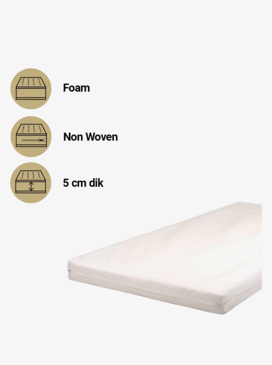 Box met matras en kleed