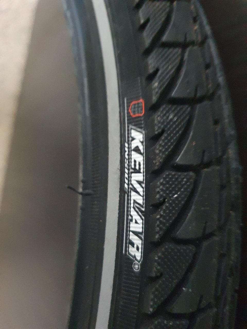 Te koop binnen en buitenband lacros