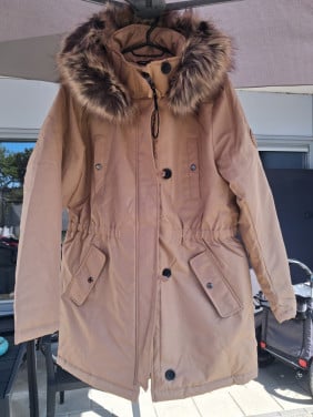 Camel/bruin winterjas maat XL van de Only Zgan