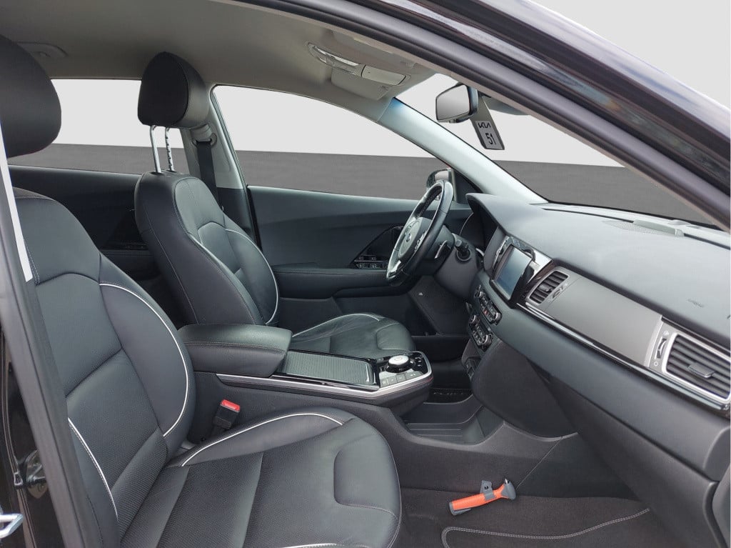 Kia E-niro executiveline 64 kwh | navigatie | leder | 1 fase