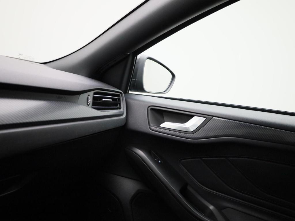 Ford Focus 1.0 ecoboost st line business | apple carplay & android auto | t