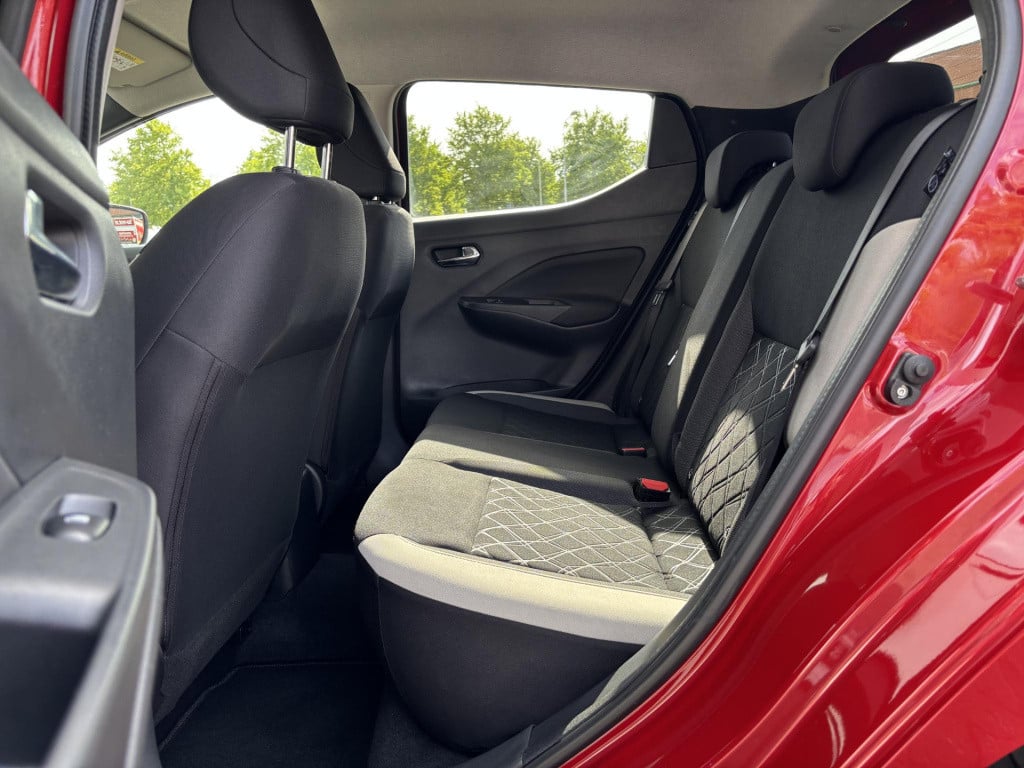 Nissan Micra 1.0 ig-t n-connecta | apple carplay/android auto | cruise cont
