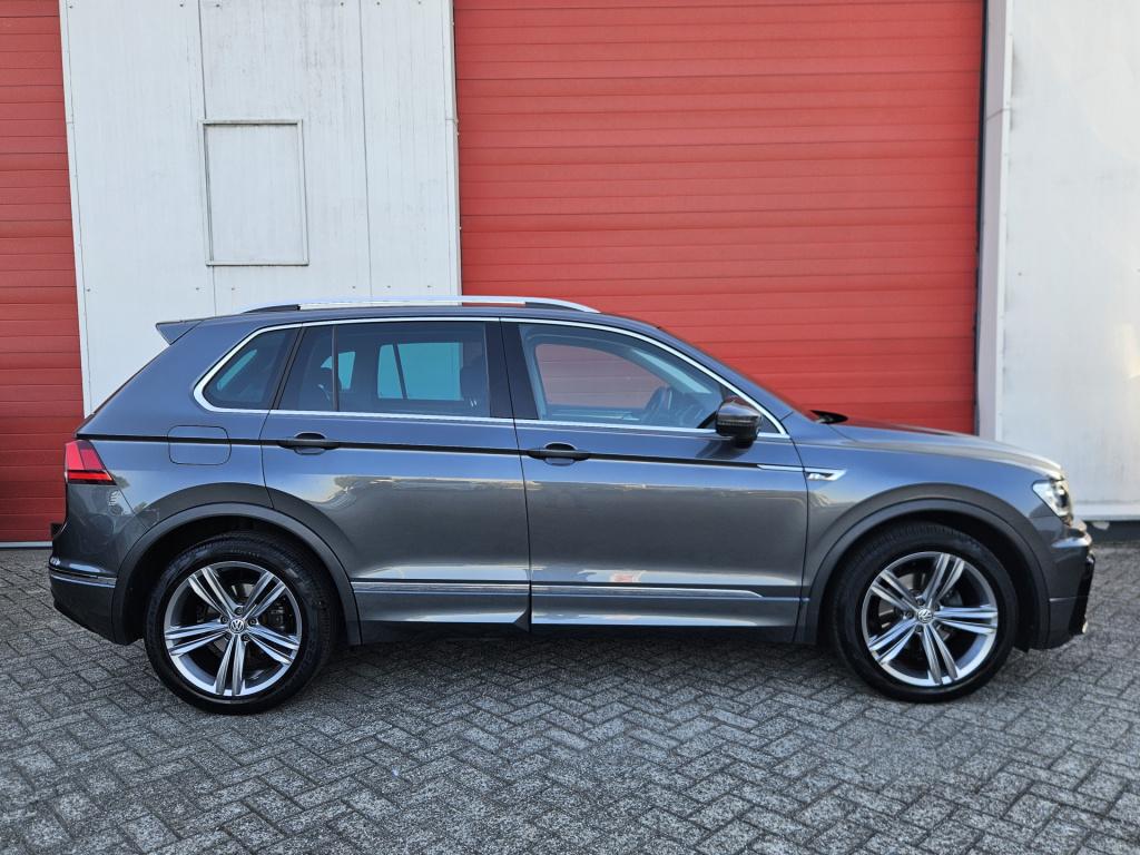 Volkswagen Tiguan 1.5 tsi act highline business r | acc | 360 cam | rijklaa