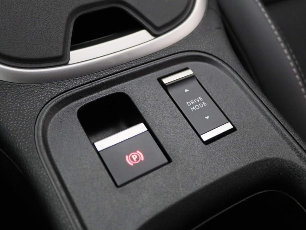 Jeep Avenger 1st edition 54 kwh | full option | navigatie | climate control