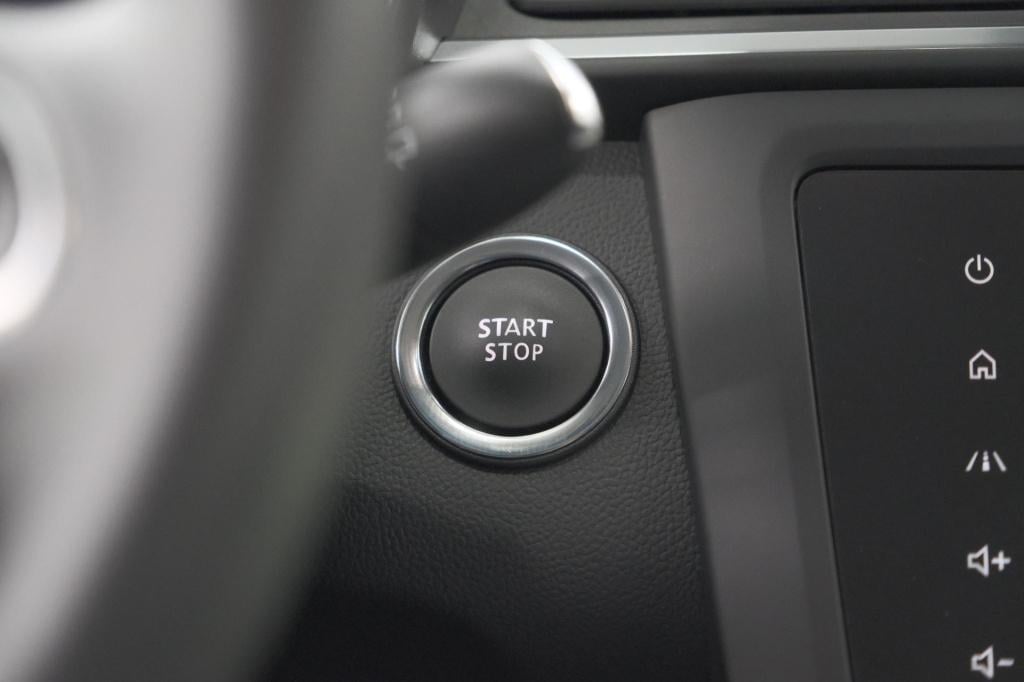 Renault Kadjar 1.3 tce 140 techno | trekhaak | dodehoekdetectie | apple car