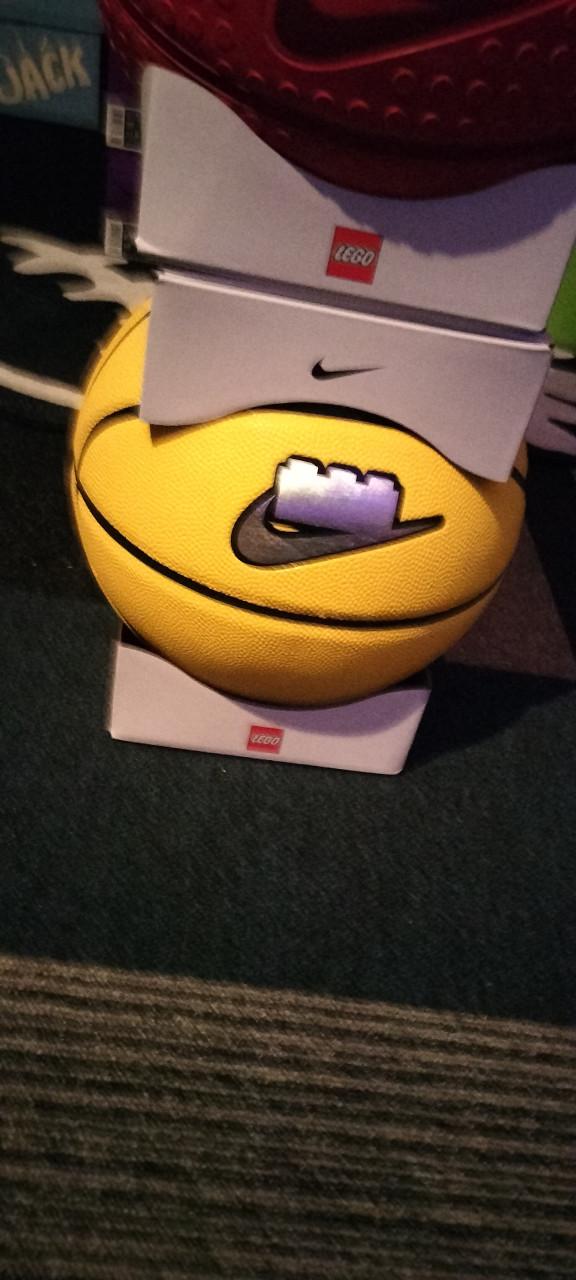 Nike x lego basketballen 3x