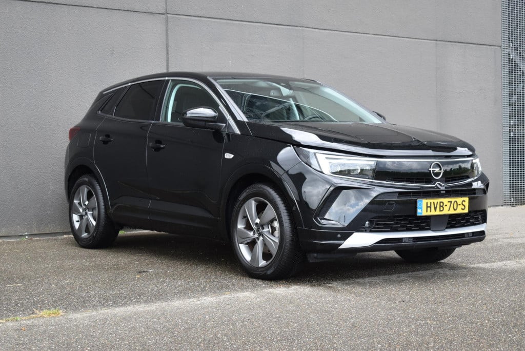 Opel Grandland 1.2 turbo business elegance