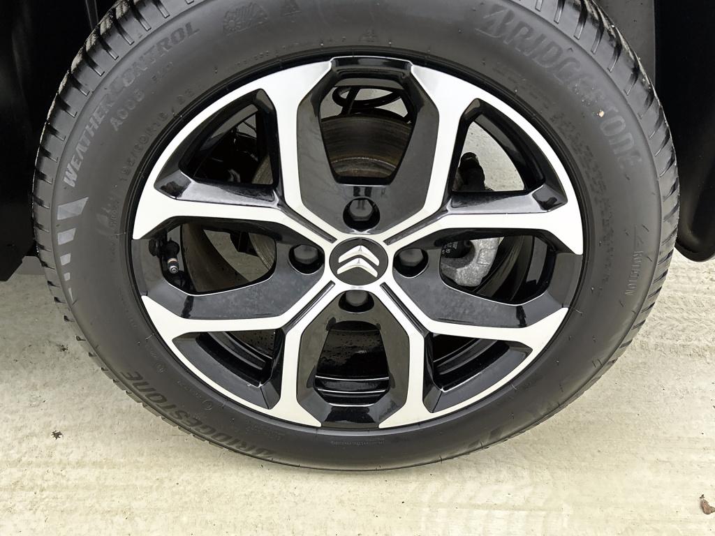 Citroen C3 Aircross 110 pk shine | rijklaar | camera | keyless entry | grip