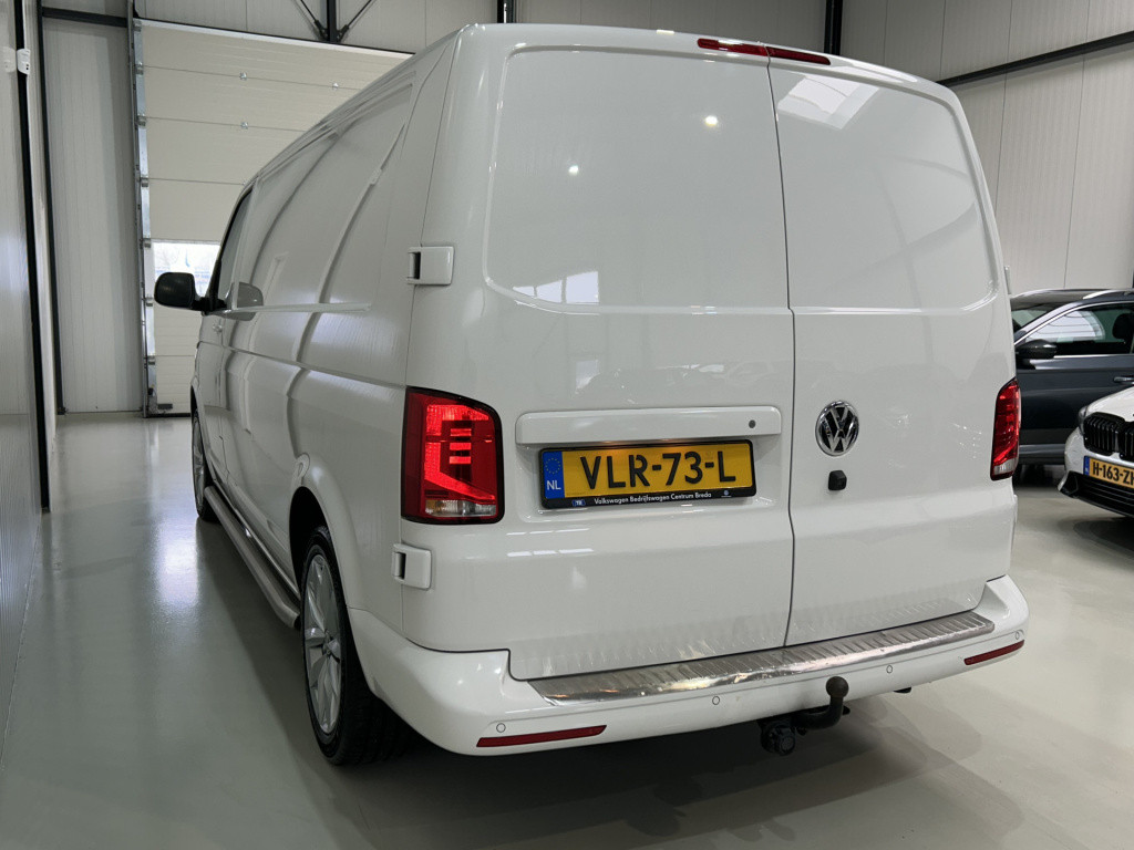Volkswagen Transporter 2.0 tdi l2h1 bulli multivan pak.