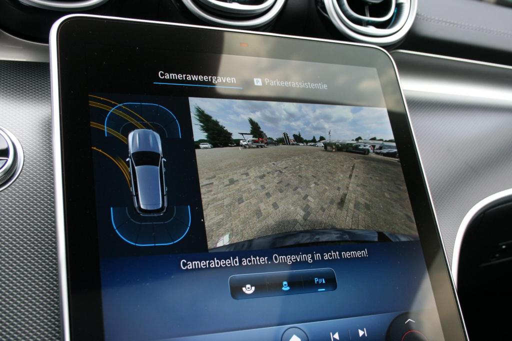 Mercedes-Benz C-Klasse estate 300 e amg line