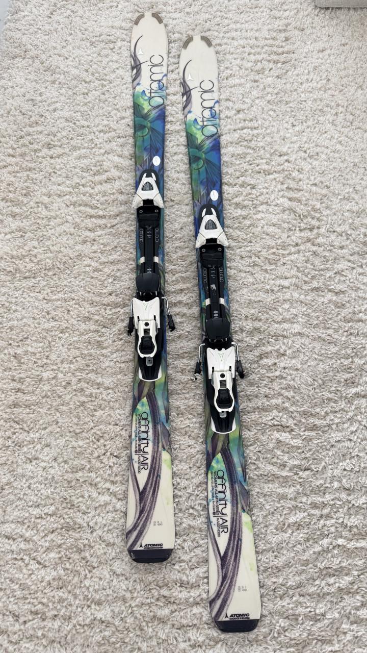 Atomic dames ski’s 1.58 lang