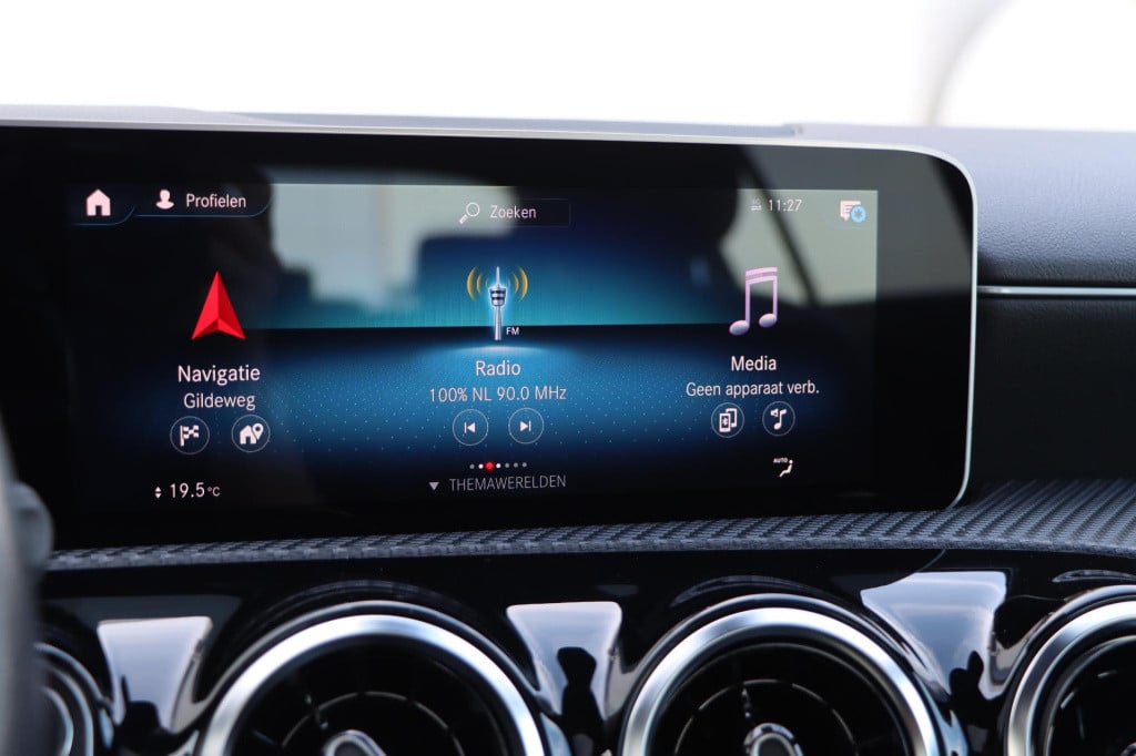 Mercedes-Benz A-Klasse 200 business solution plus upgrade