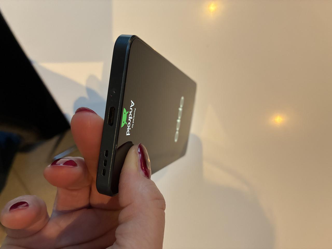 Oppo Reno 11 f