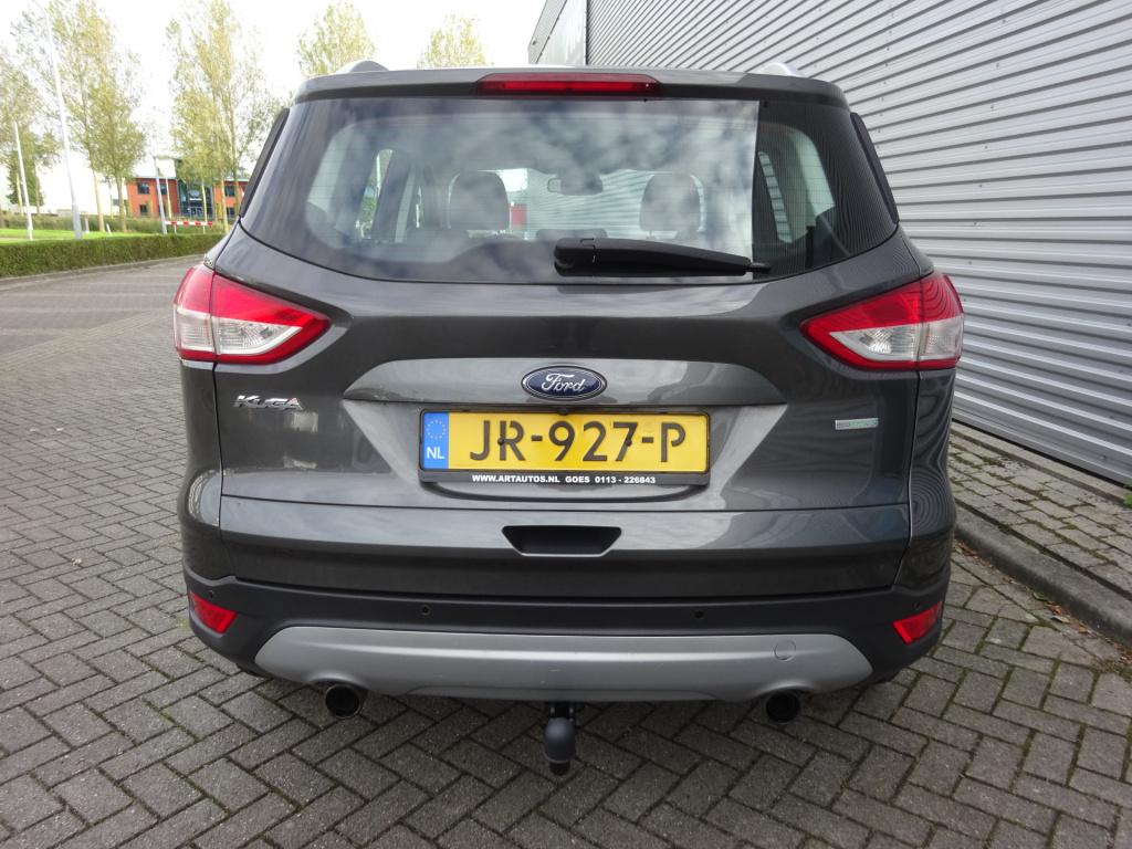 Ford Kuga 1.5 titanium climate / navi / cruise / camera / parkeers. / stoel