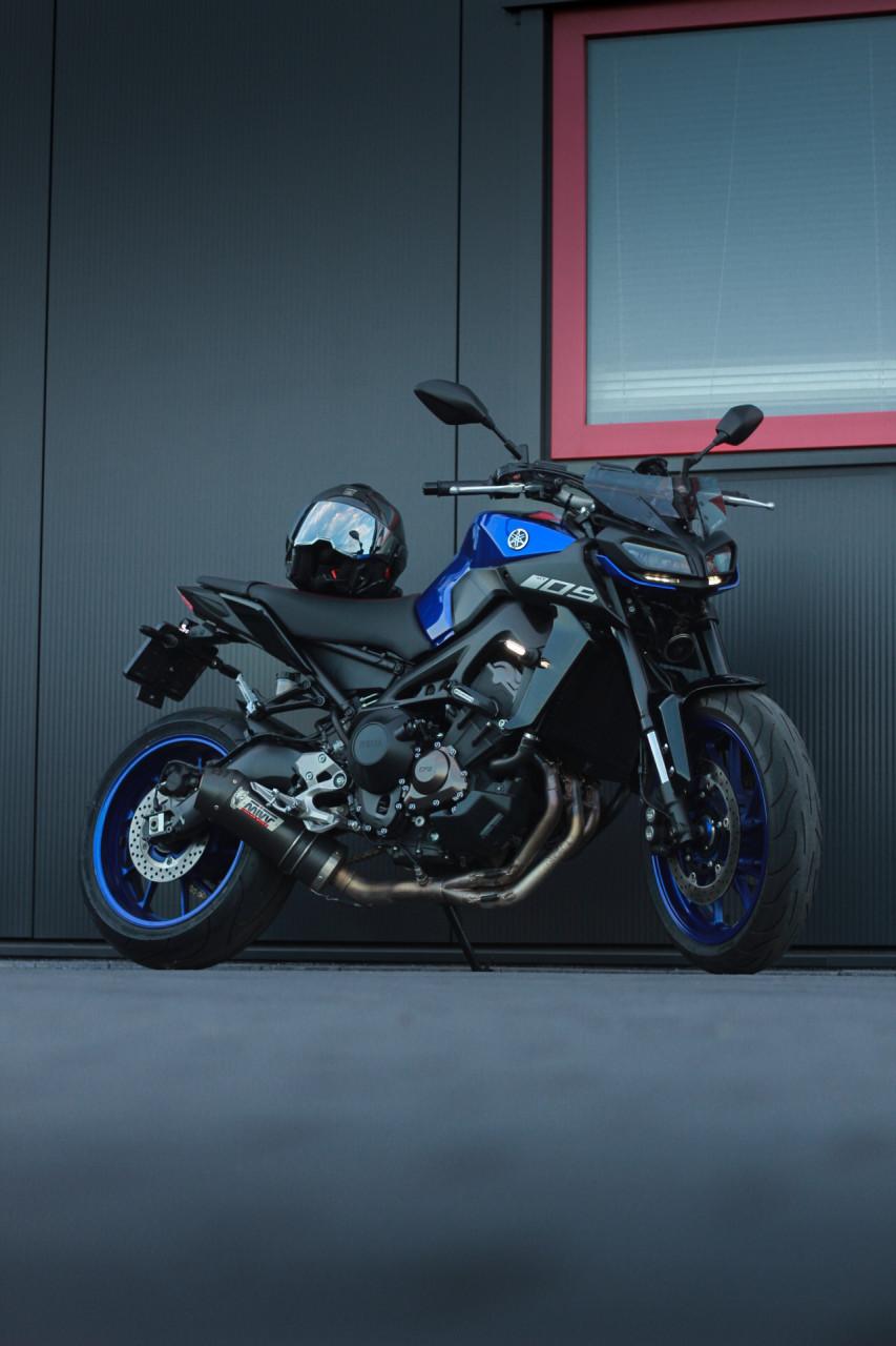 Yamaha MT-09 2018 – Iconic Blue | 37.047 km | MIVV | LED+ | Quad Lock